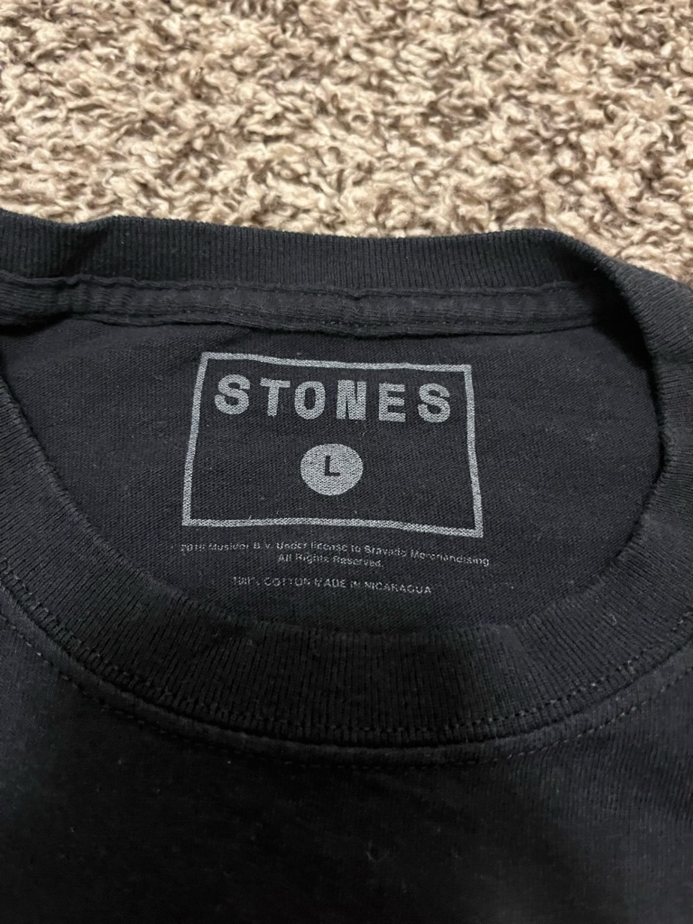Rolling Stones 2019 Tour Shirt - Picture 2 of 4